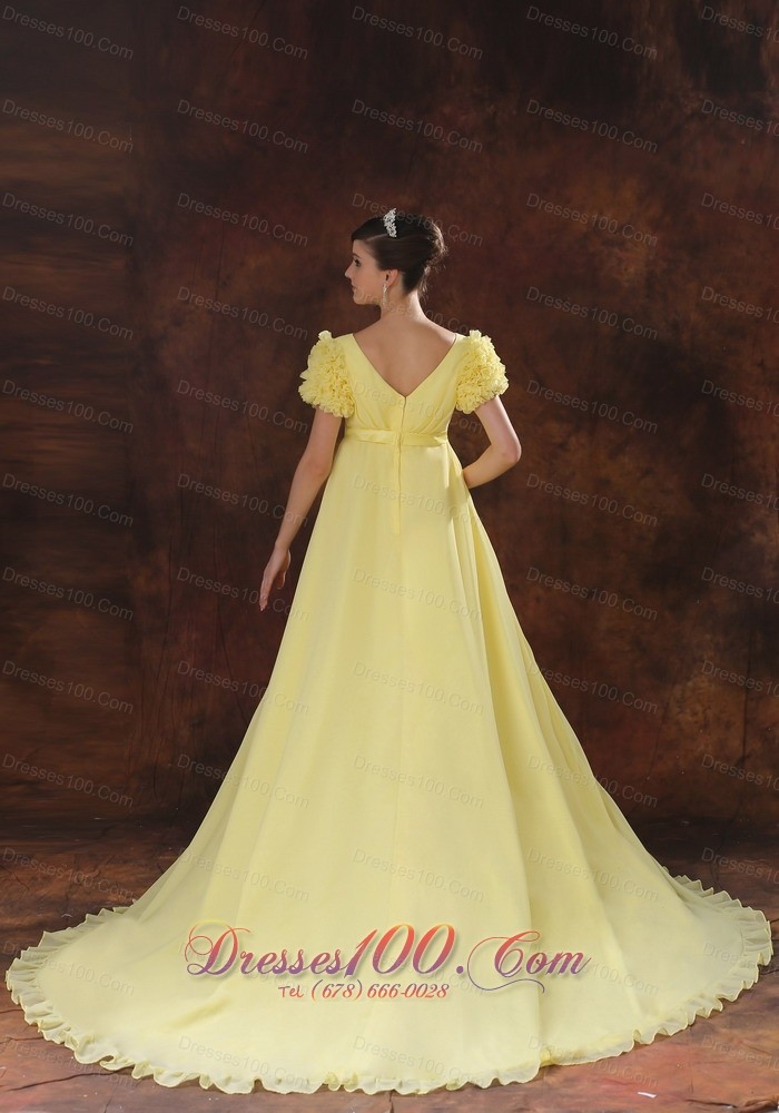 Yellow Neck Short Sleeves Flowers Wedding Dress