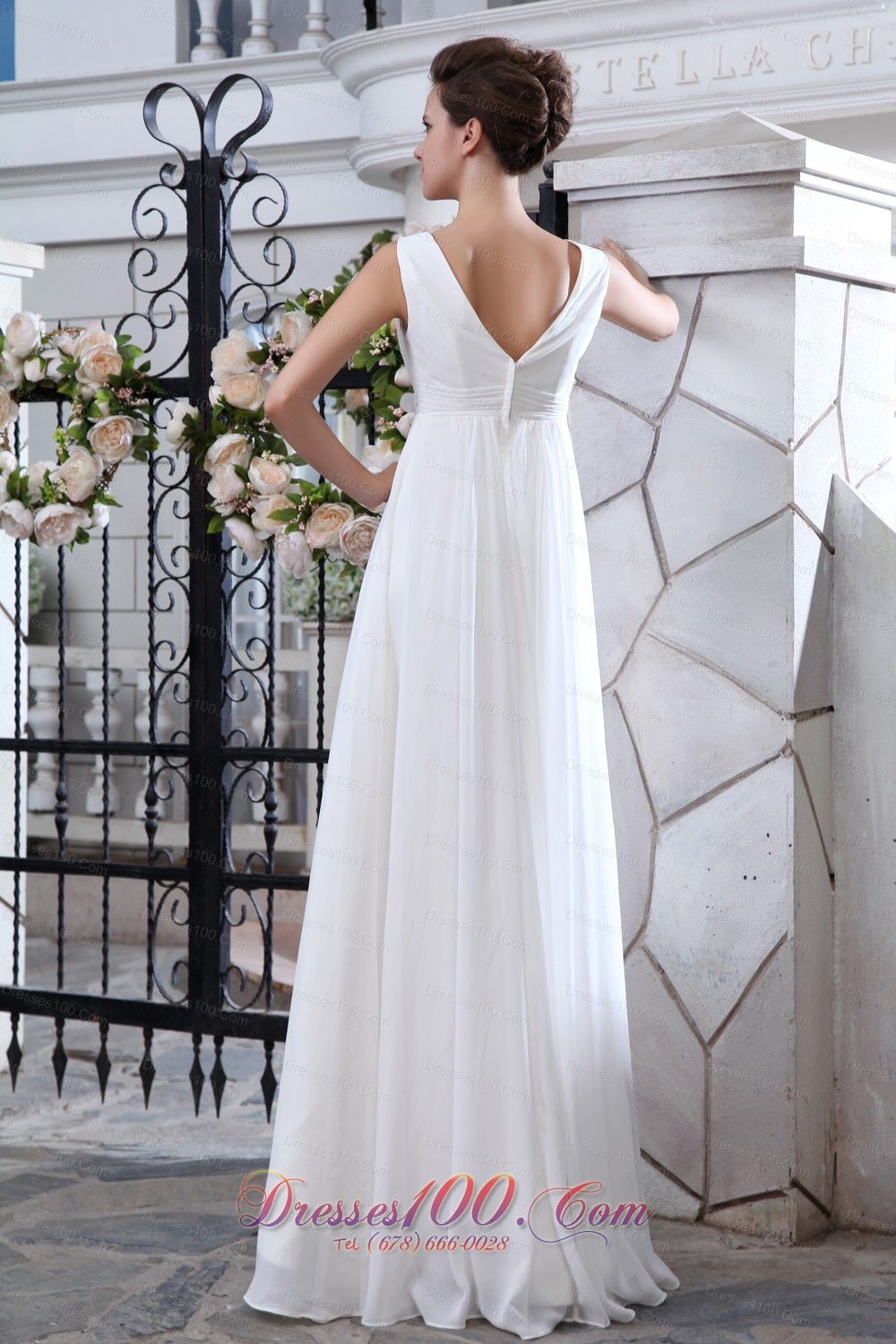 Unique A-line V-neck Wedding Dress Chiffon Ruch Appliques