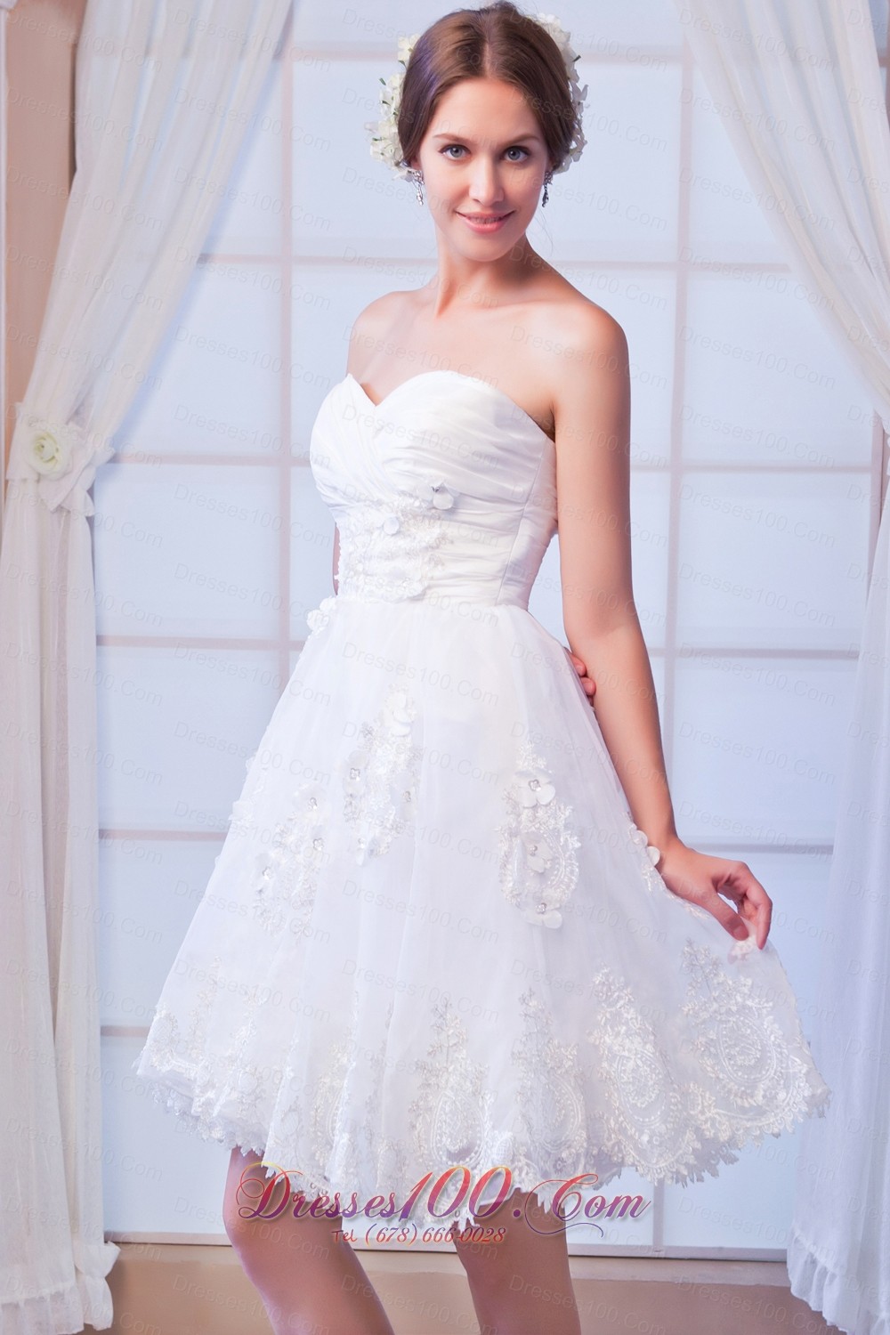 White A-line Sweetheart Organza Appliques Prom Dress