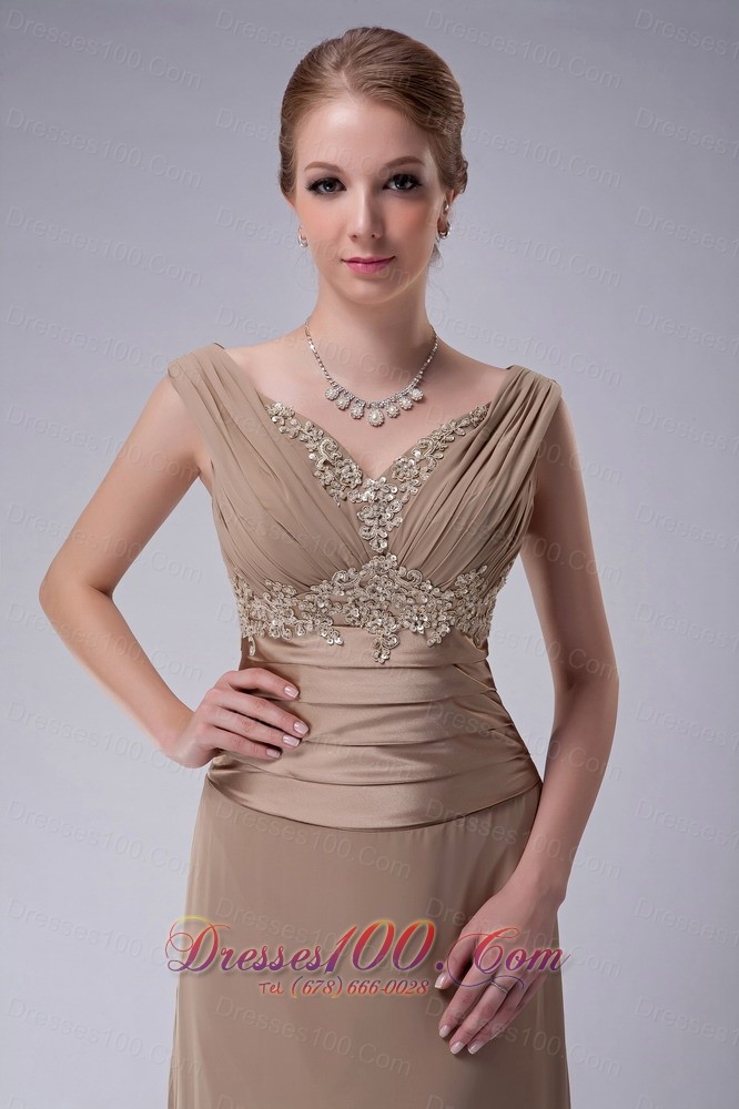 V-neck Champagne Chiffon Mother Dress with Appliques