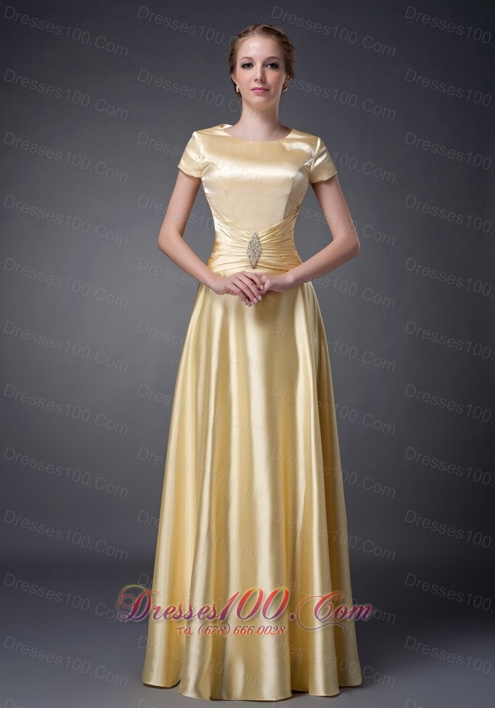 Scoop Light Yellow Short Sleeves Mother Dress Beaded