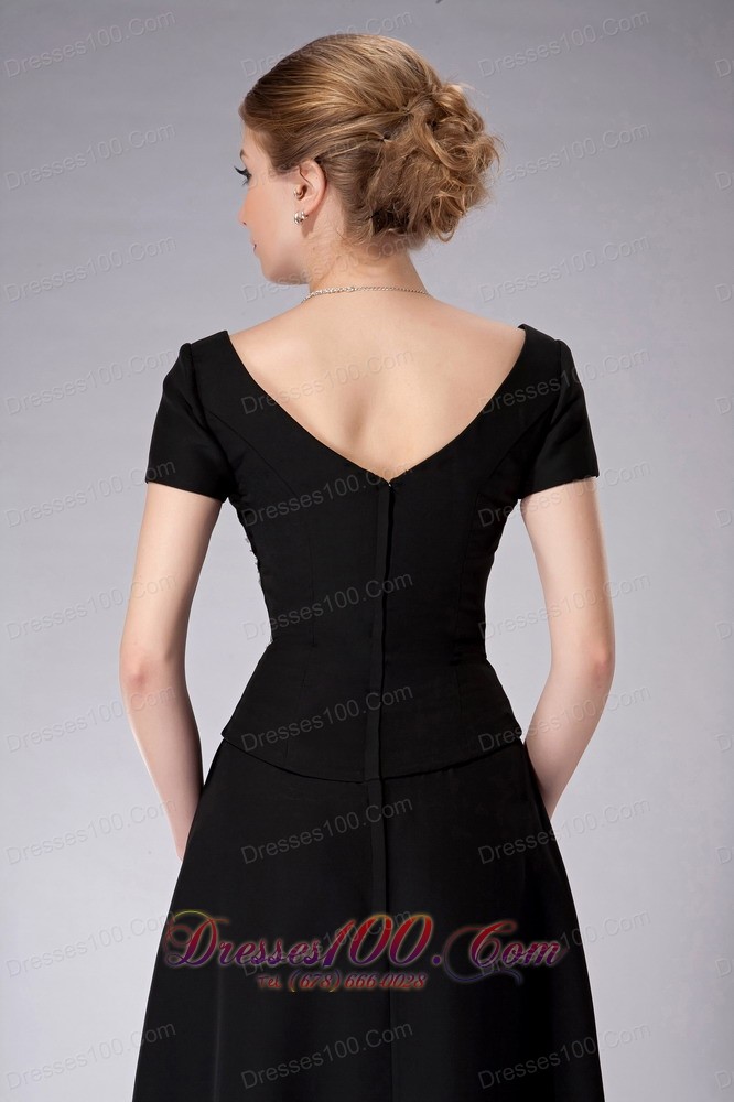 Black Scoop Neck Short Sleeves Chiffon Mother's Dress