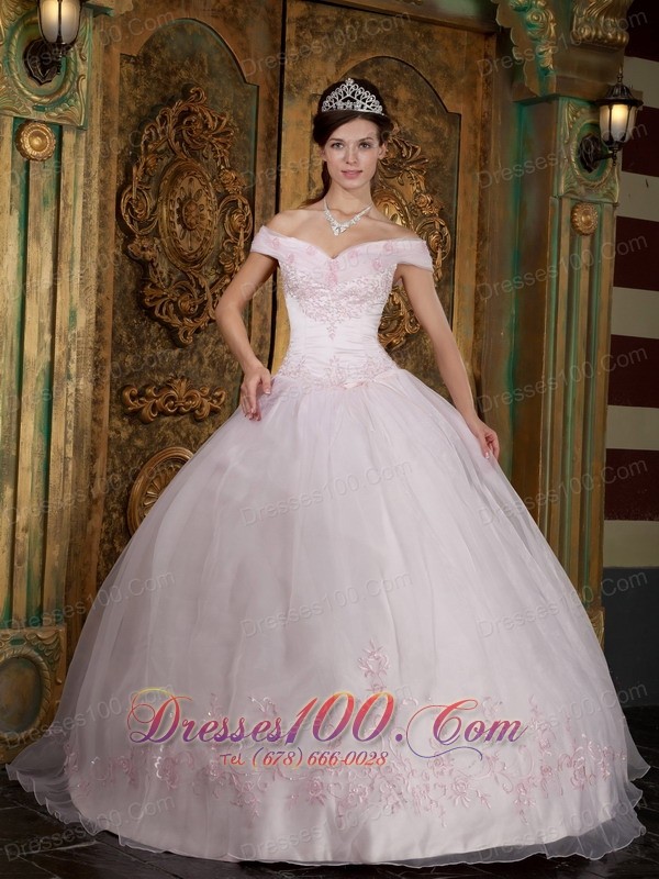 Off the Shoulder Sweetheart Sweet 15 Dress Pink