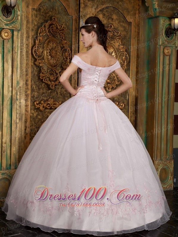 Off the Shoulder Sweetheart Sweet 15 Dress Pink