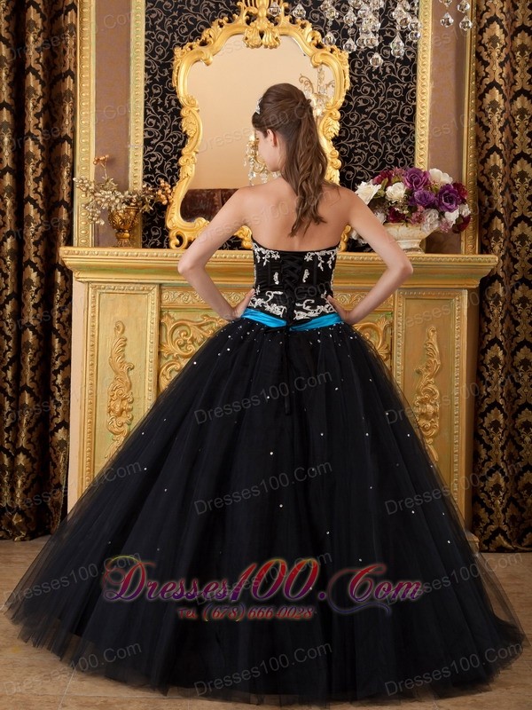 Black Ball Gown Quinceanera Strapless Floor-length Appliques