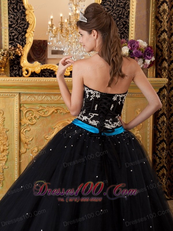 Black Ball Gown Quinceanera Strapless Floor-length Appliques