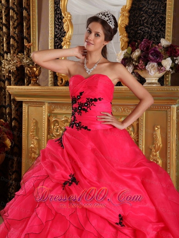 Coral Red Quinceanera Dress Sweetheart Organza Appliques