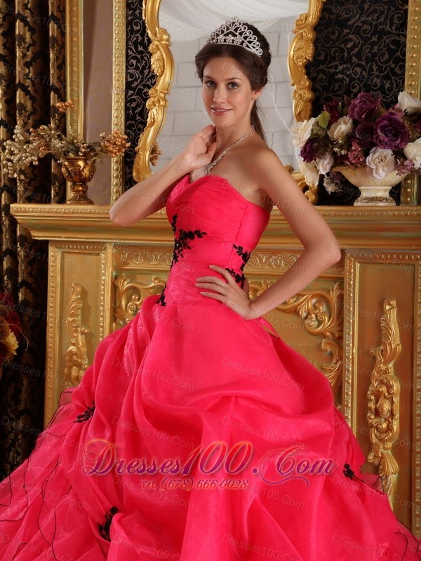 Coral Red Quinceanera Dress Sweetheart Organza Appliques
