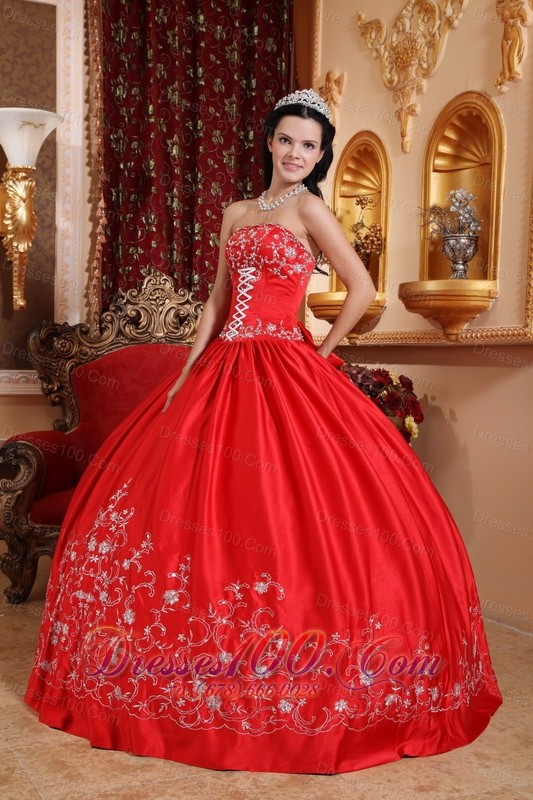 Red 2013 Embroidery Quinceanera Dress Strapless Taffeta