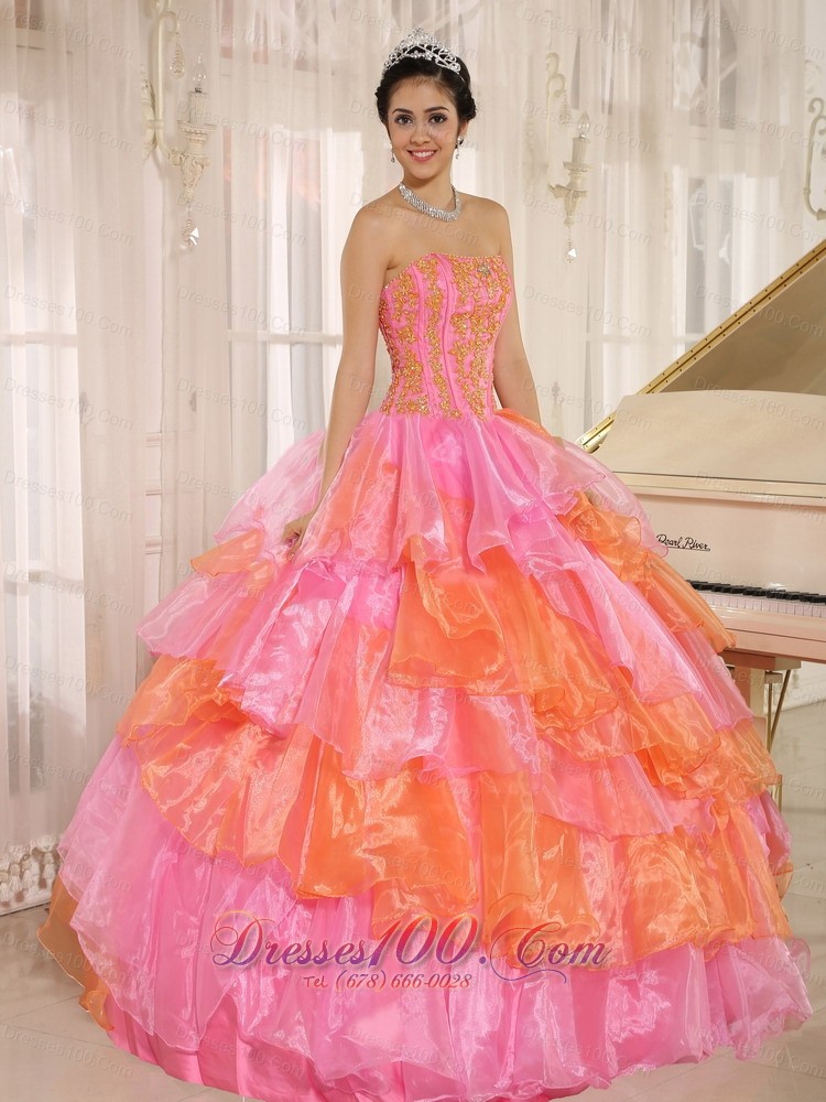 Ruffled Layers With Appliques Decorate Pink Dress for 15