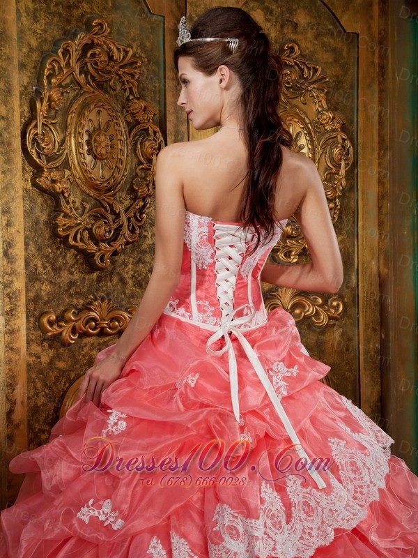 Waltermelon Sweet sixteen Dresses Strapless Organza Appliques Ruffles