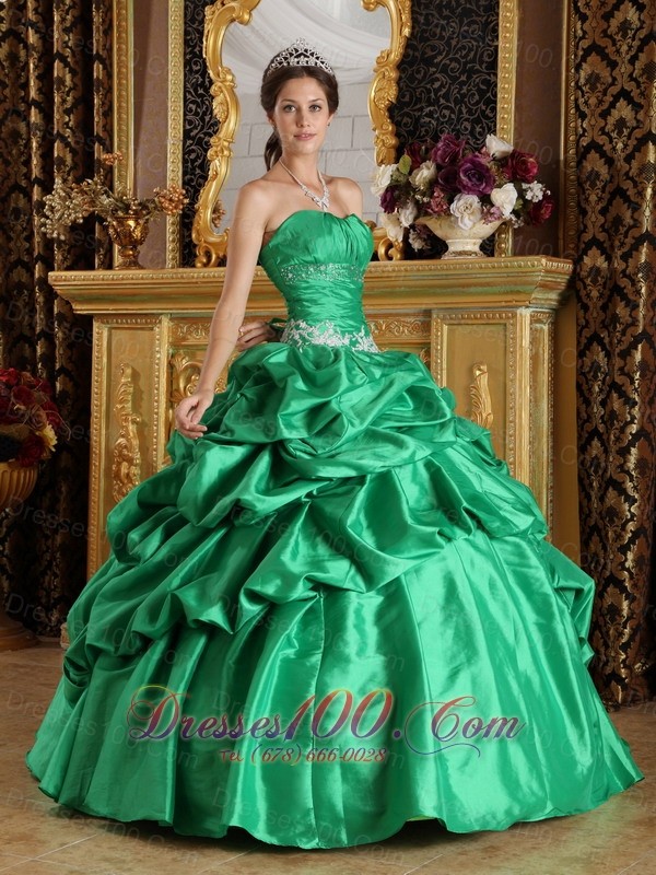 Ball Gown Green Quinceanera Dress Taffeta Beading