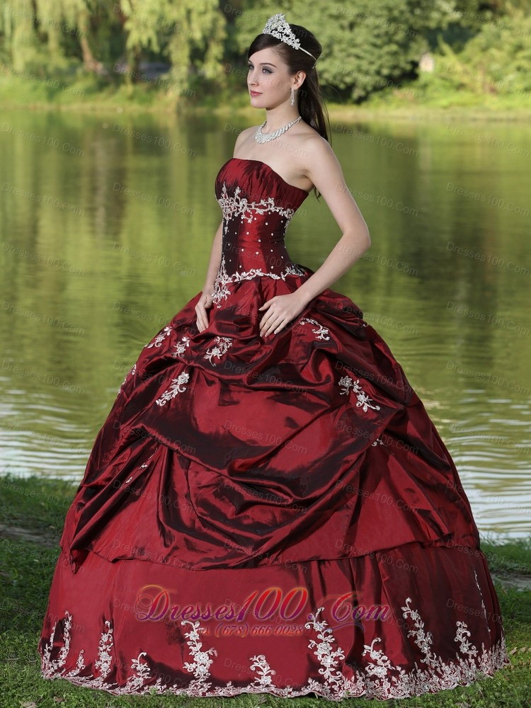 Burgundy Quinceanera Dress Party Wear Satin Embroidery
