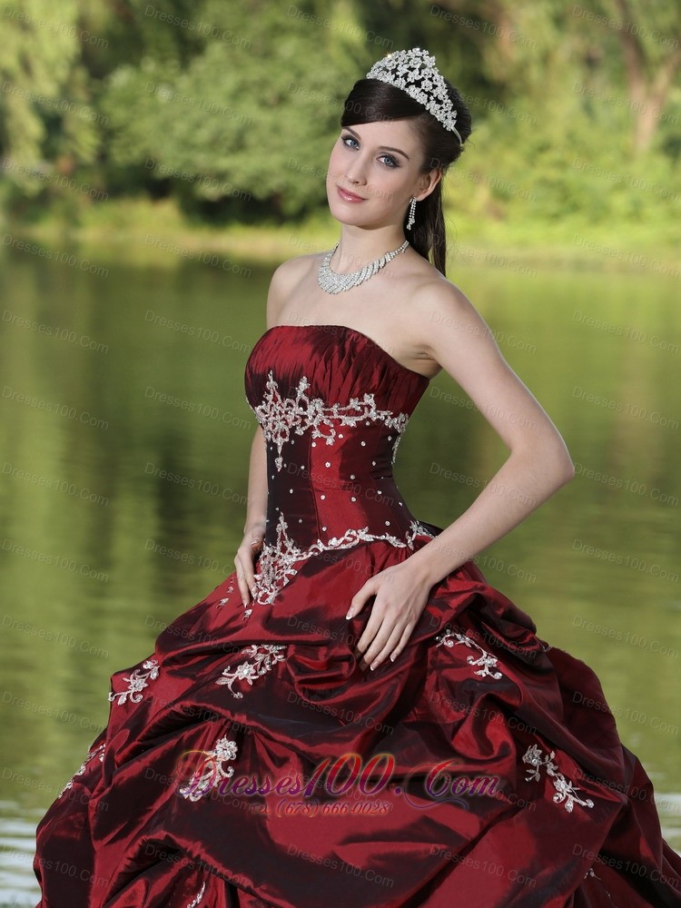 Burgundy Quinceanera Dress Party Wear Satin Embroidery