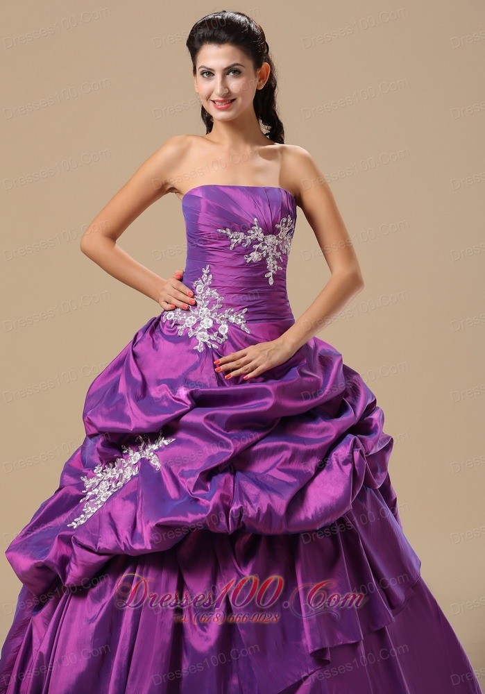 Strapless Appliques Decorate Pick-ups Purple Dresses Of 15