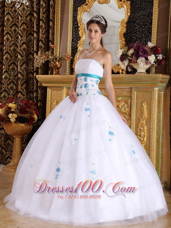 Vintage Tulle White Appliques Sweet 16 Dress