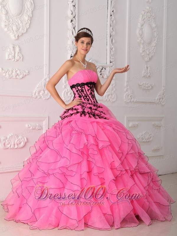 2013 Rose Pink Ruffles Black Appliques Quinceanera Dress