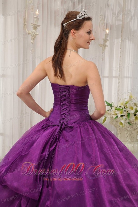 Low Prince Purple Beading Organza Sweet 16 Dress