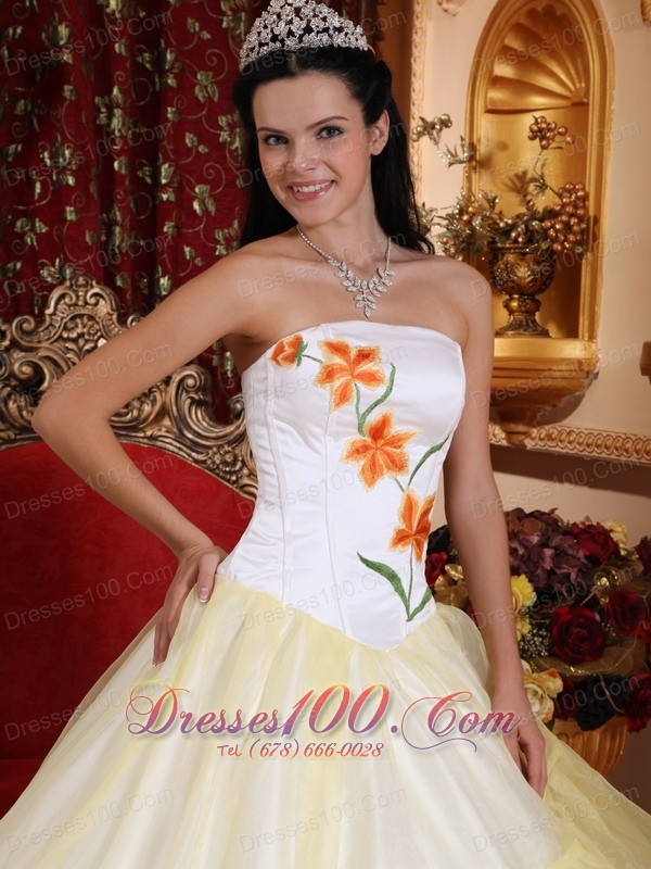 Light Yellow and White Strapless Dress for Quinceanera