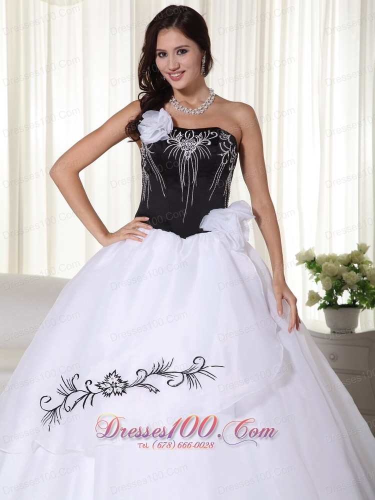 White and Black Embroidery Quinceanera Dress Strapless