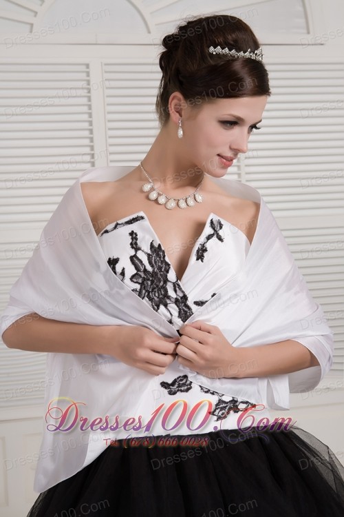 Black White V-neck Embroidery Floor-length Quinceanera Dress