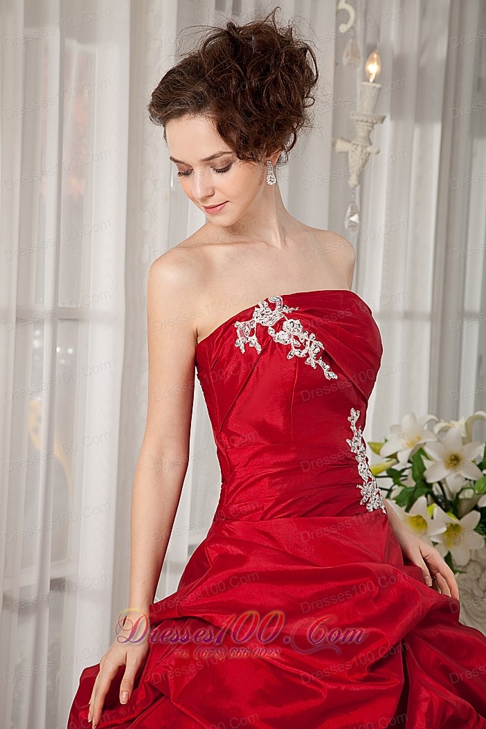 Wine Red Appliques Strapless Floor-length Quinceanera Dress