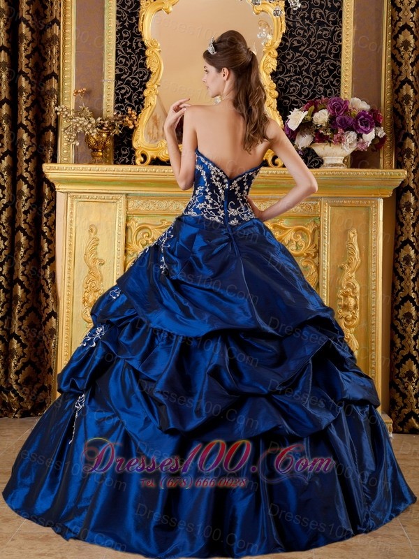 Navy Blue Sweetheart Appliques Floor-length Quinceanera Dress