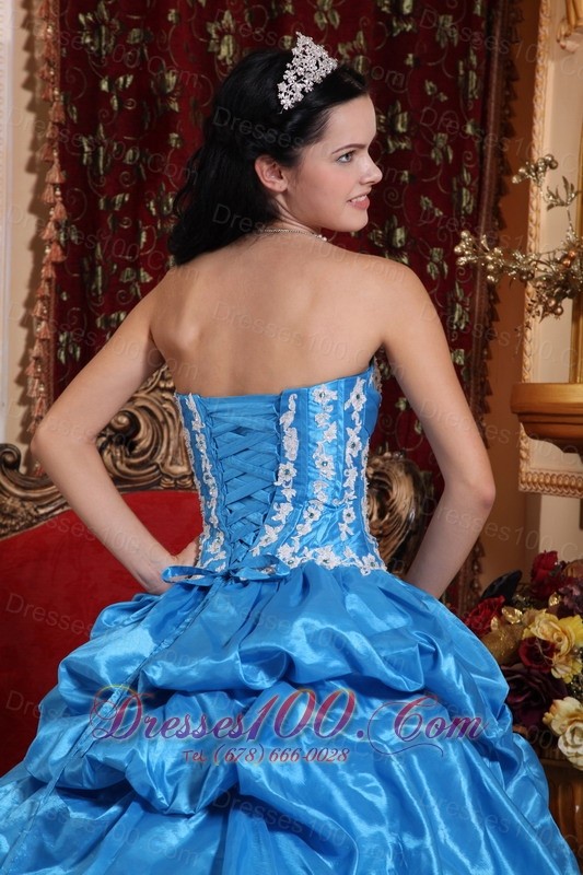 2013 Baby Blue Appliques Pick-ups Quinceanera Dress