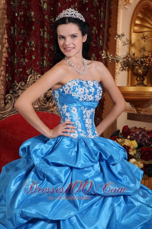 2013 Baby Blue Appliques Pick-ups Quinceanera Dress