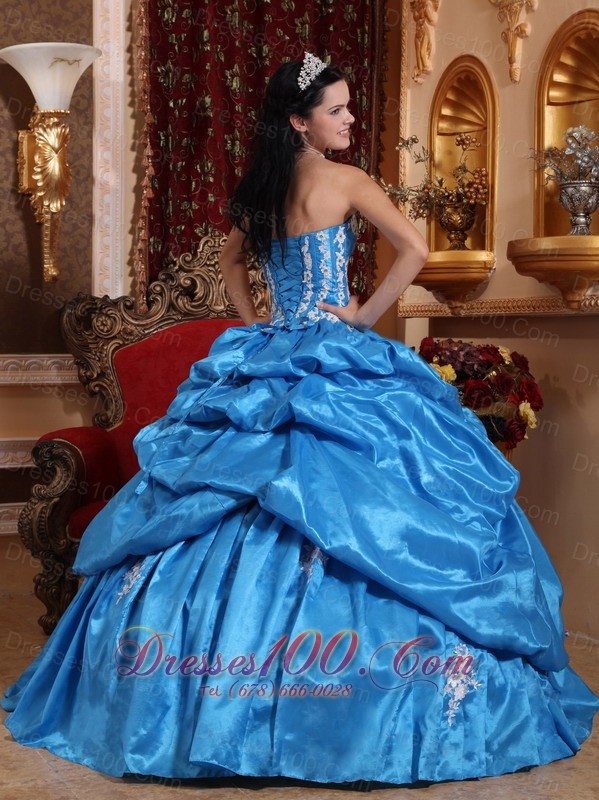 2013 Baby Blue Appliques Pick-ups Quinceanera Dress
