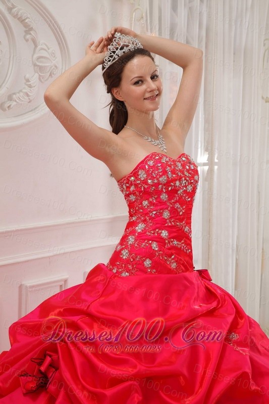 Red Quinceanera Dress Sweetheart Floor-length Appliques