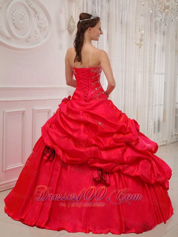 Red Quinceanera Dress Sweetheart Floor-length Appliques