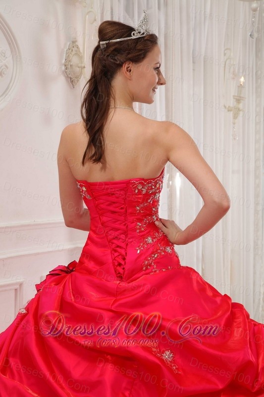 Red Quinceanera Dress Sweetheart Floor-length Appliques