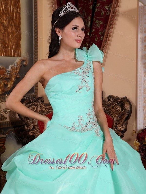 One Shoulder Appliques Bead Quinceanera Dress