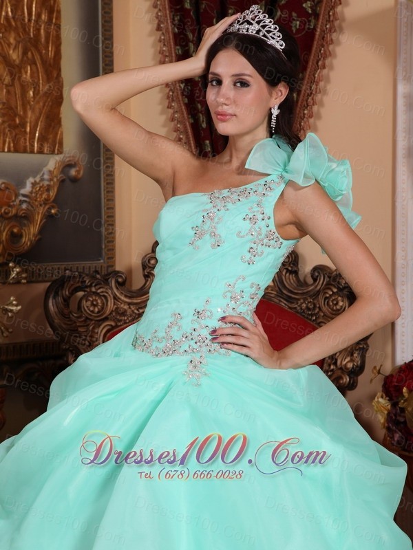One Shoulder Appliques Bead Quinceanera Dress