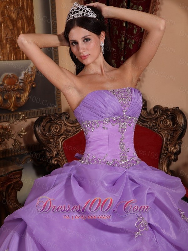 Around 200 Lavender Quinceanera Dress Beading Appliques