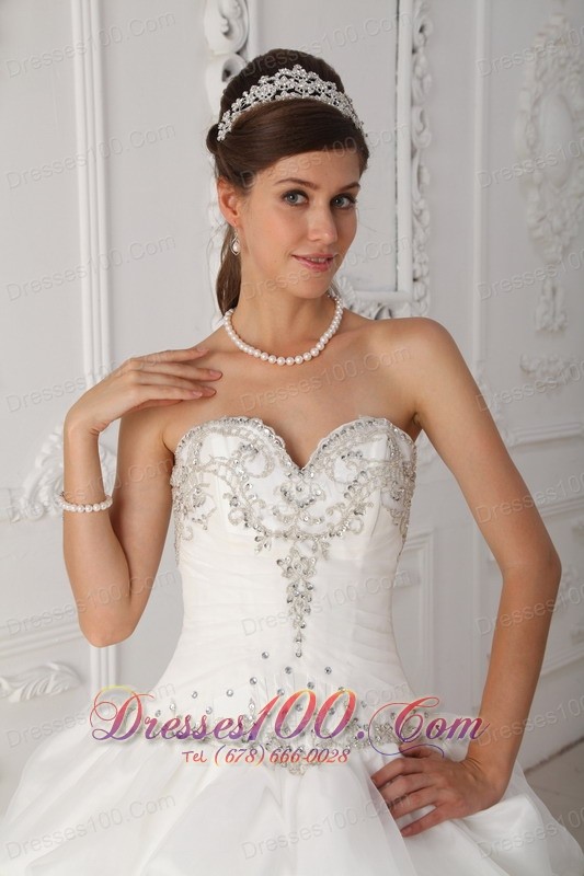 White Quinceanera Dress Sweetheart Organza Taffeta Beading