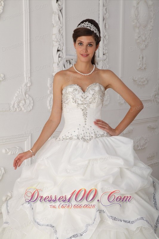 White Quinceanera Dress Sweetheart Organza Taffeta Beading