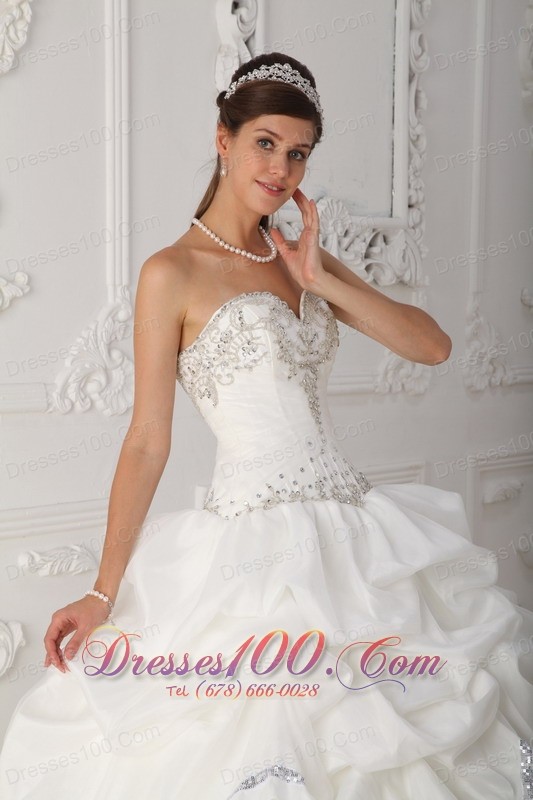 White Quinceanera Dress Sweetheart Organza Taffeta Beading
