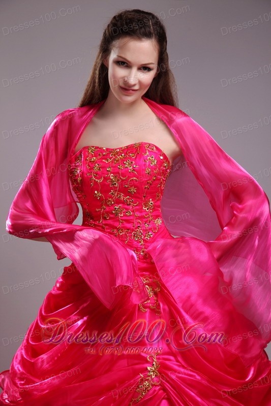 2013 Red Quinceanera Dress Organza Beading Pick-ups