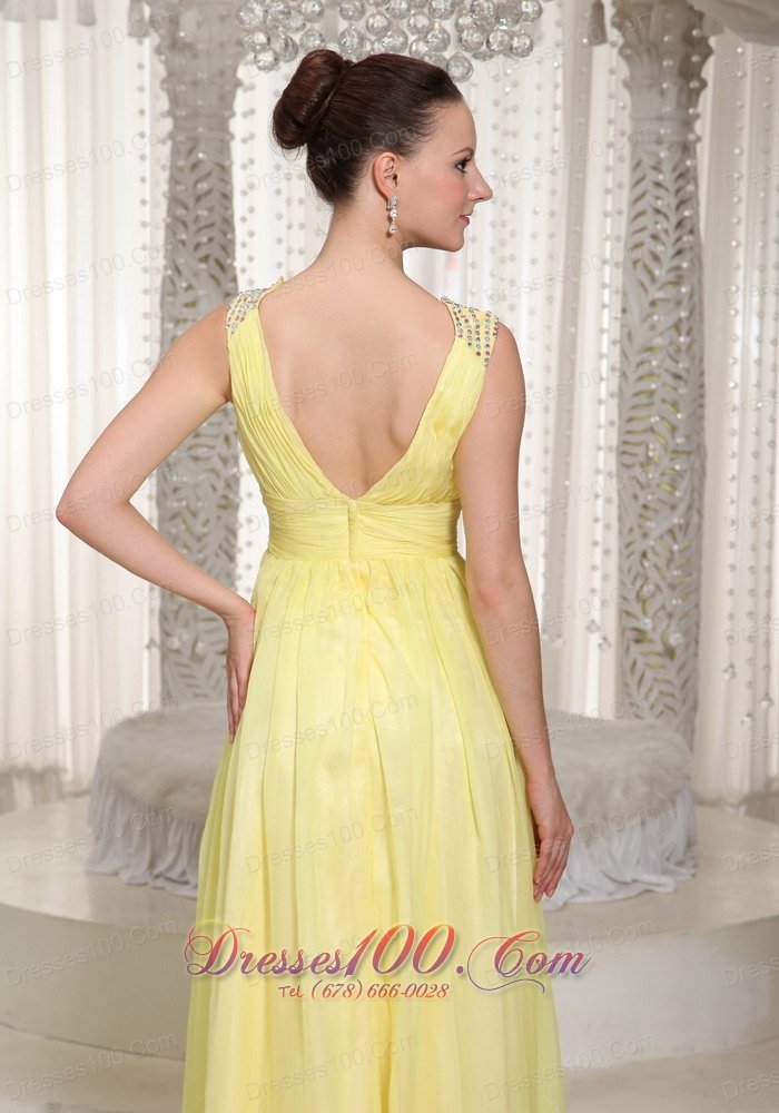 V-neck Light Yellow Chiffon Prom Homecoming Dress