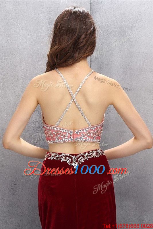 Scoop Sleeveless Brush Train Criss Cross Beading and Appliques Evening Dress