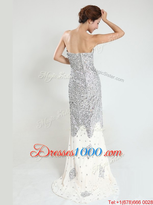 Chic Sequined Sweetheart Sleeveless Sweep Train Zipper Sequins Formal Dresses in Silver