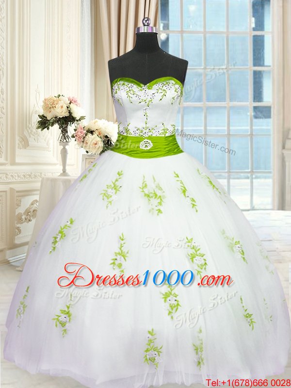 Fitting White Sleeveless Appliques and Belt Floor Length Vestidos de Quinceanera