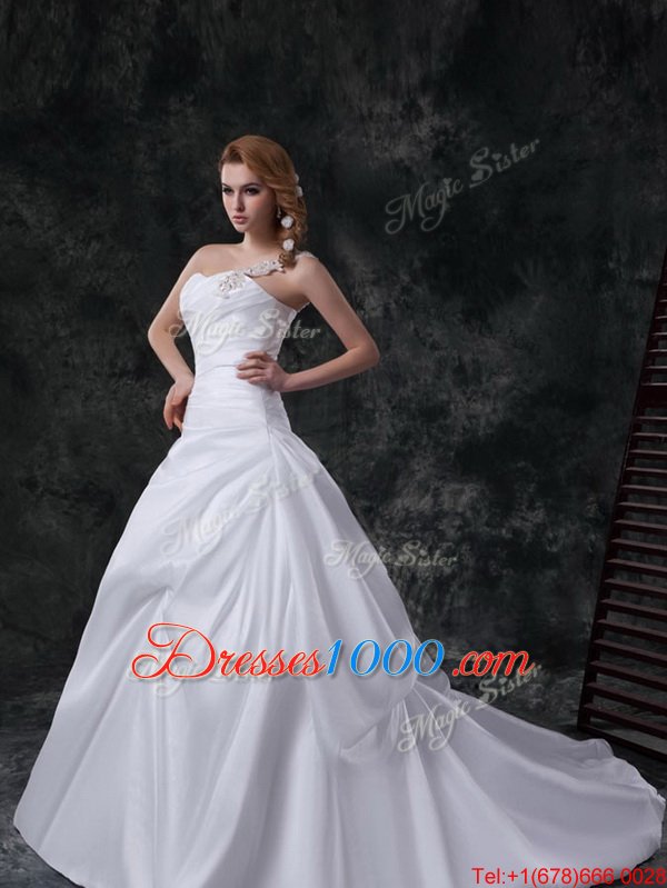 Amazing With Train White Wedding Gown Sweetheart Sleeveless Court Train Lace Up