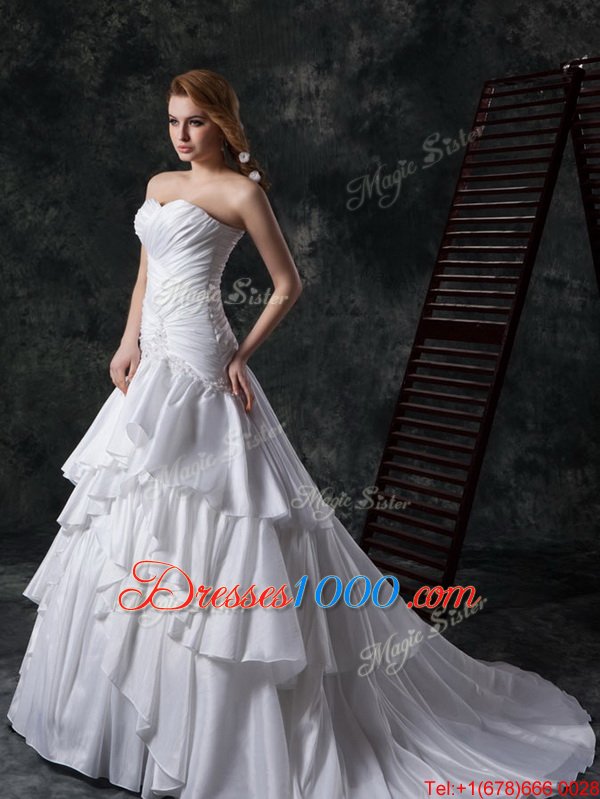 Ruffled Sweetheart Sleeveless Brush Train Lace Up Wedding Gowns White Taffeta