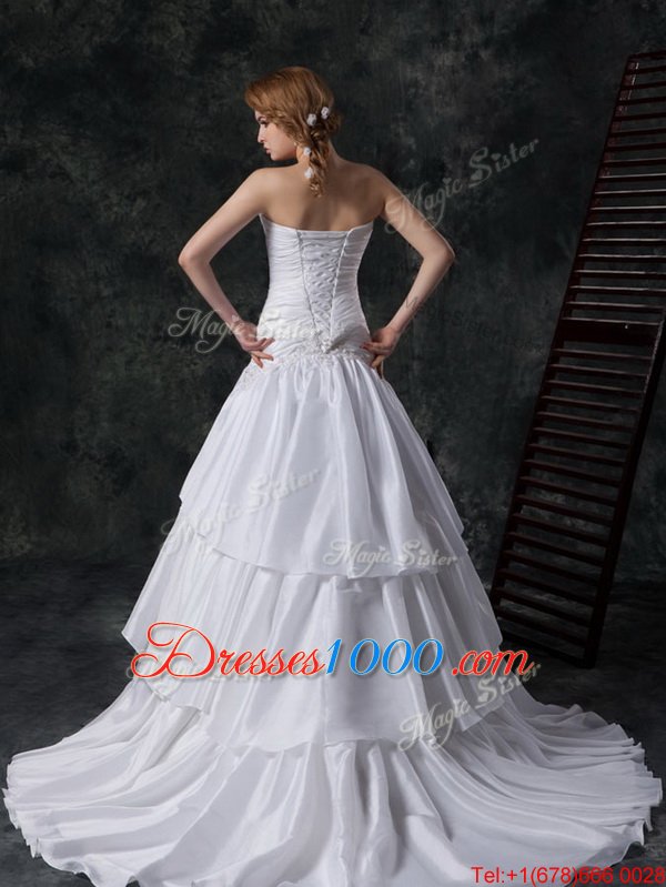 Ruffled Sweetheart Sleeveless Brush Train Lace Up Wedding Gowns White Taffeta