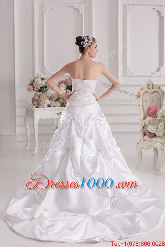 Dazzling A-line Sleeveless White Wedding Gowns Brush Train Side Zipper