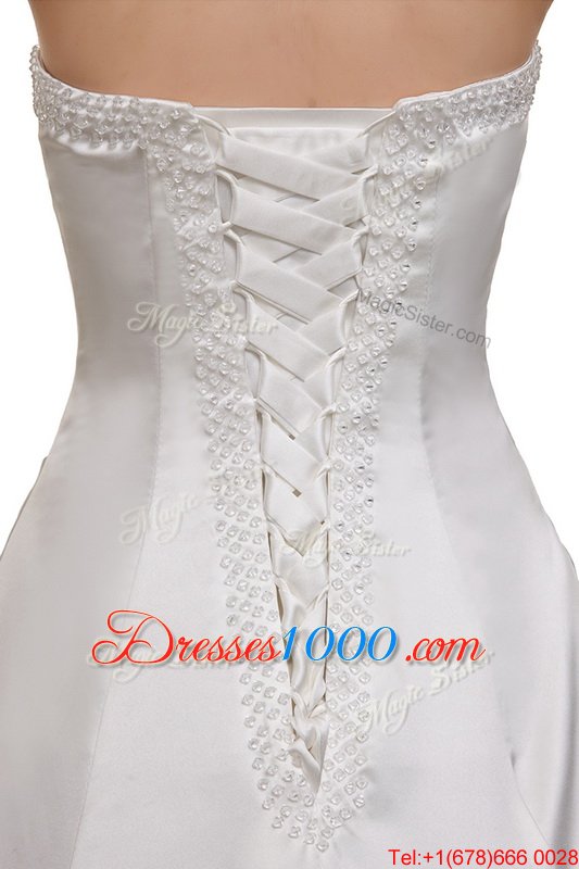 White Sleeveless Court Train Ruching With Train Wedding Gowns