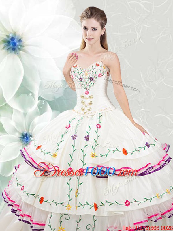 Dramatic Sleeveless Embroidery and Ruffled Layers Lace Up 15 Quinceanera Dress